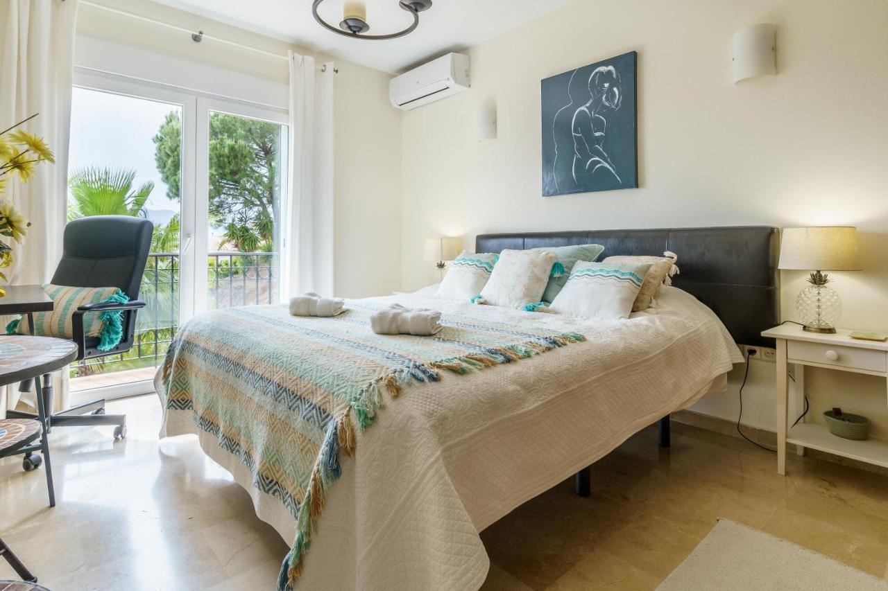 Villa Mirador De Valtocado Михас Екстериор снимка