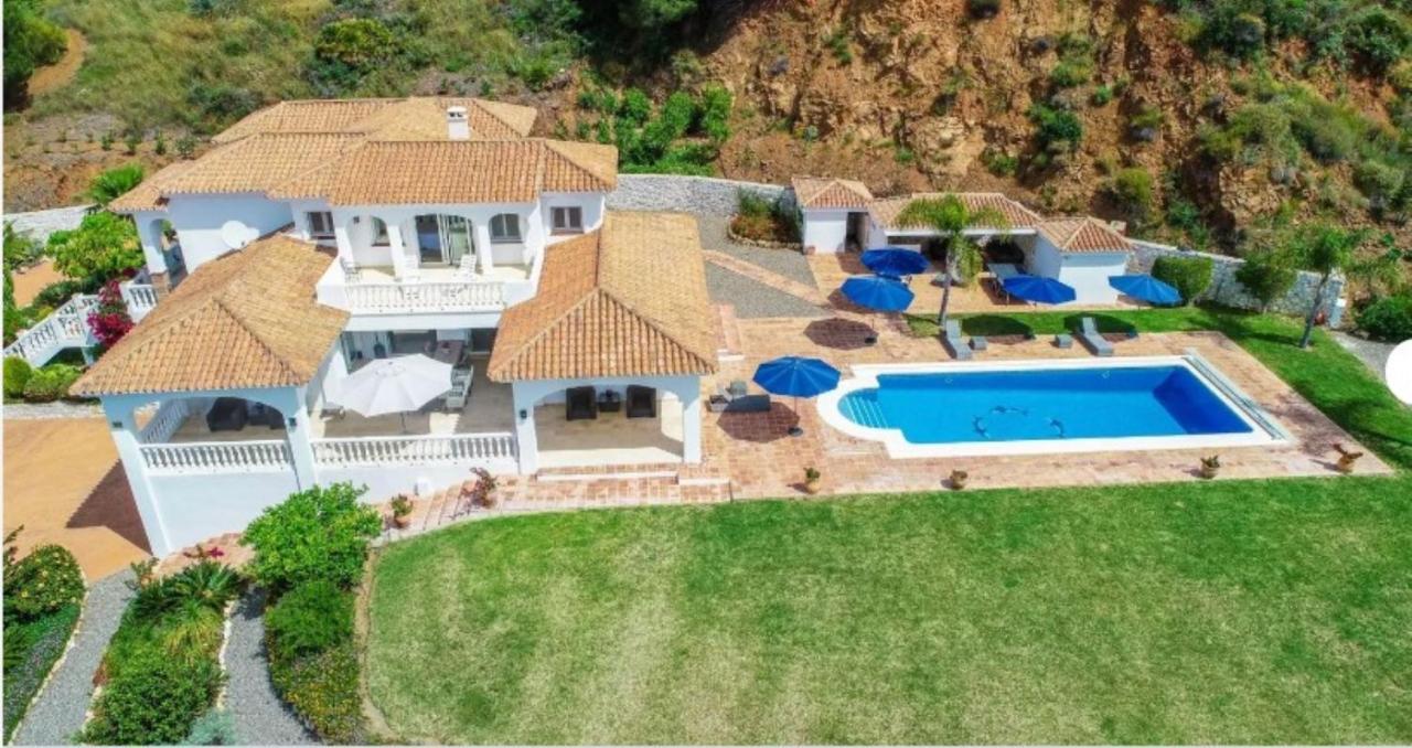 Villa Mirador De Valtocado Михас Екстериор снимка